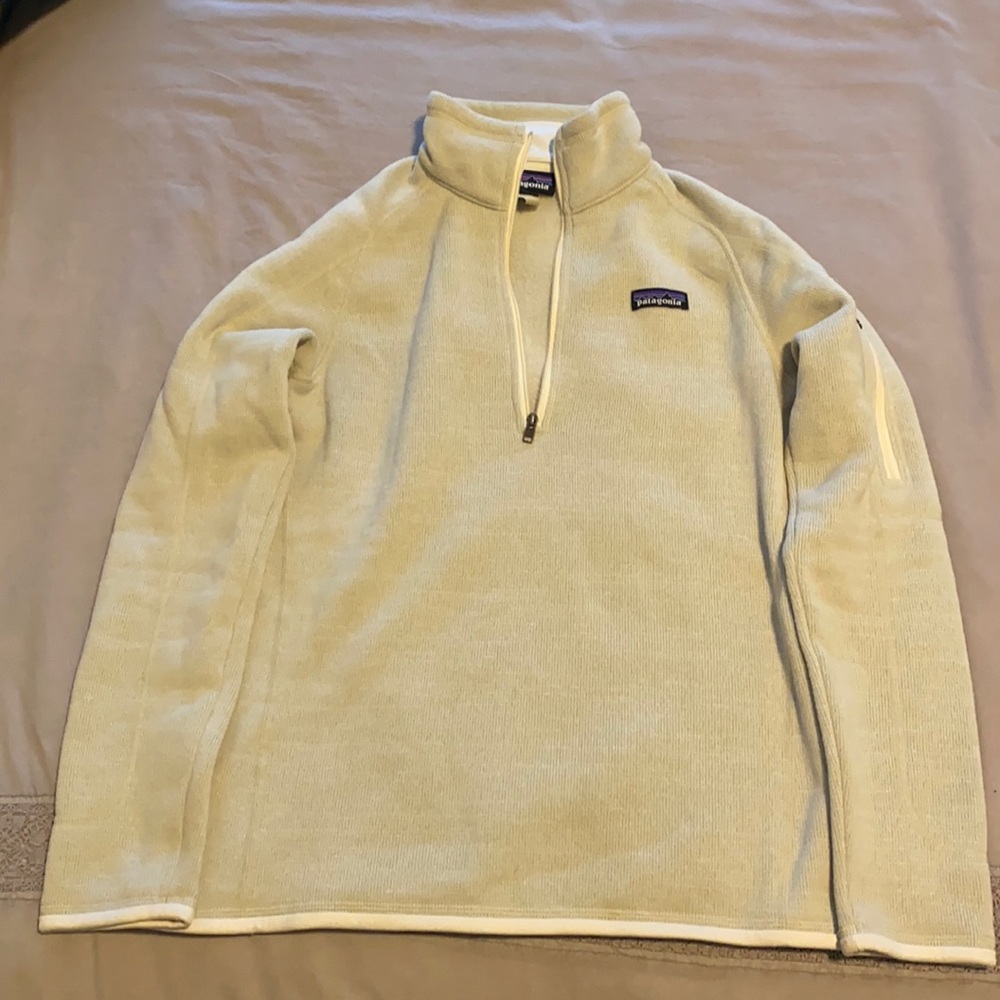 Patagonia quarter zip sweater in white/cream